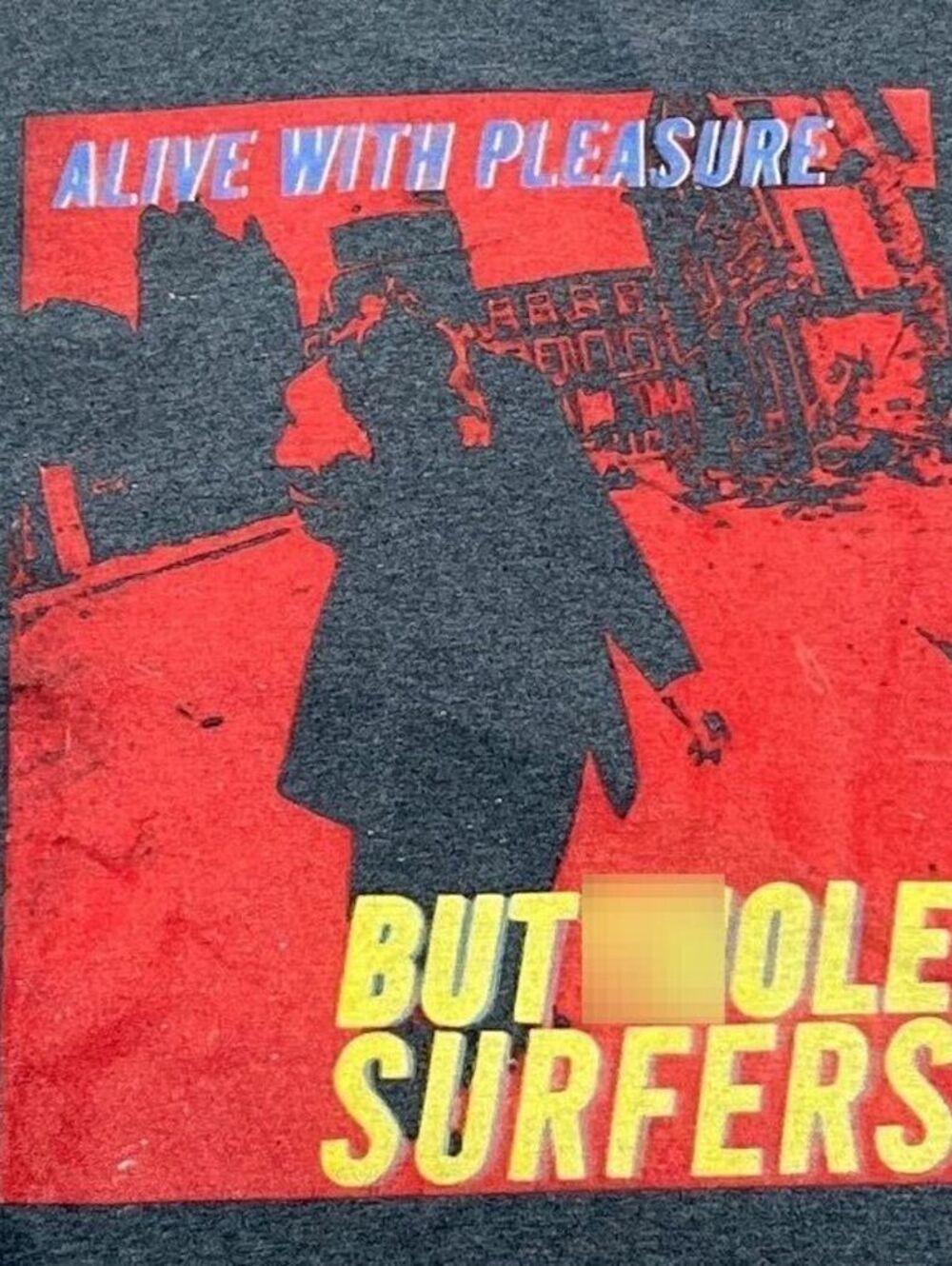 But**ole Surfers Preowned Large T-shirt